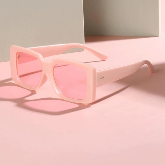 Shein Pink Rectangle Barbiecore Square Plastic Sunglasses - Picture 2 of 7